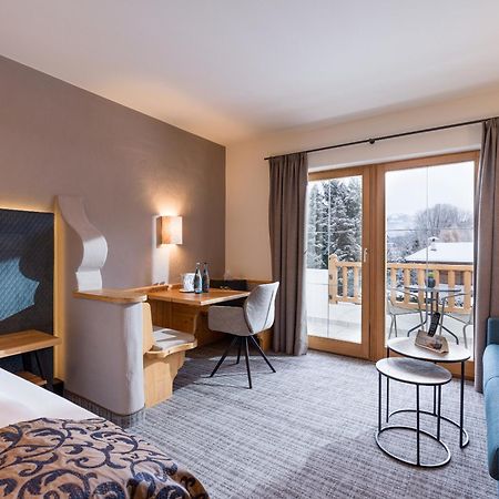 Hotel & Spa Sonne 4 Sterne Superior Кирхберг ин Тирол Екстериор снимка
